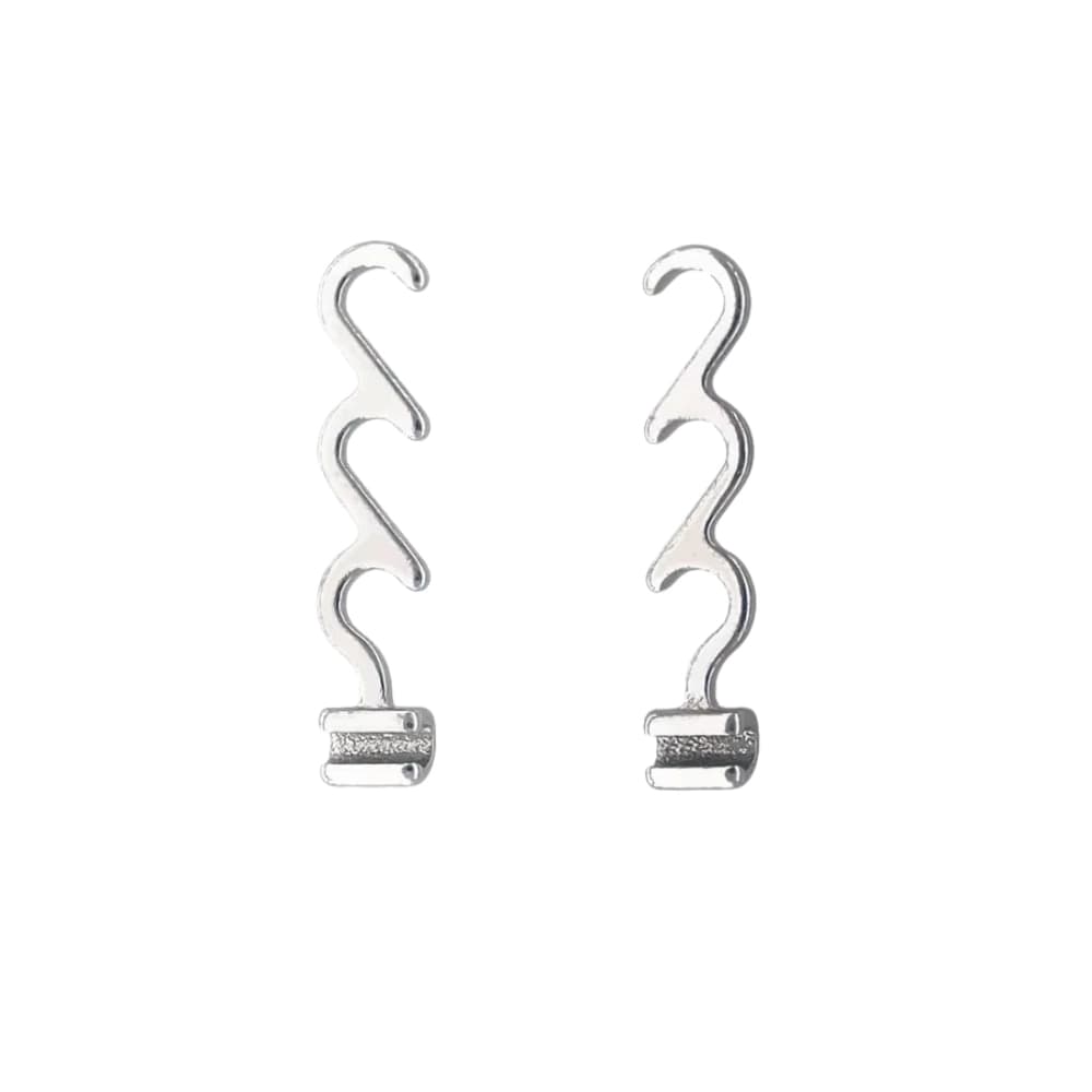 Triple orthodontic crimpable hooks in left and right orientations